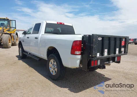 2014 Ram 2500 Tradesman z USA, uszkodzony, nr VIN 3C6UR5CJ2EG137525